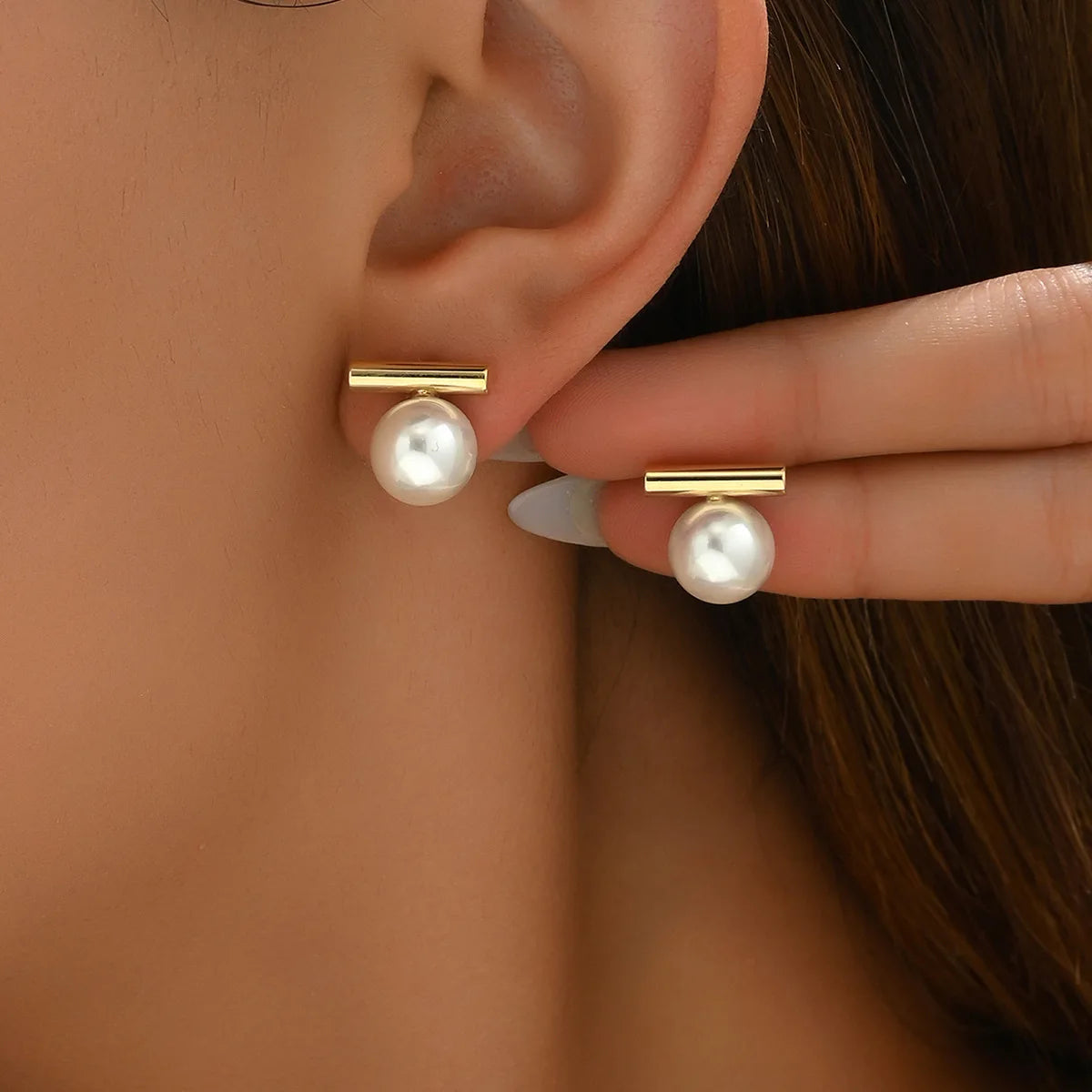Pearl Stud Earrings Gold